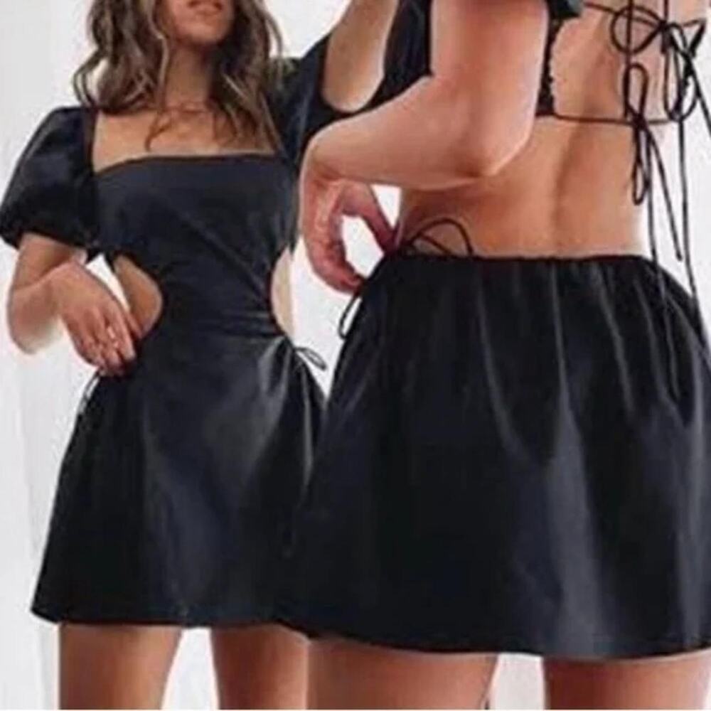 NWT White Fox Boutique "Different Girl Mini" Dress Cut Out Detail Black Size M